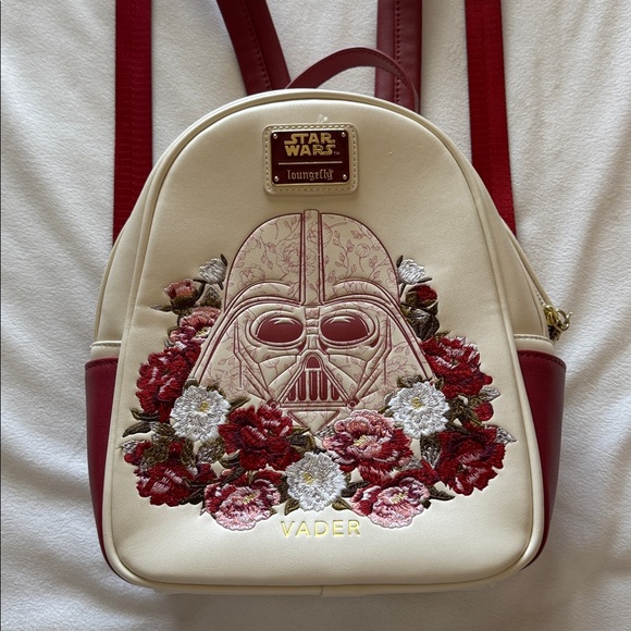 Loungefly Vader back pack - Picture 2 of 11